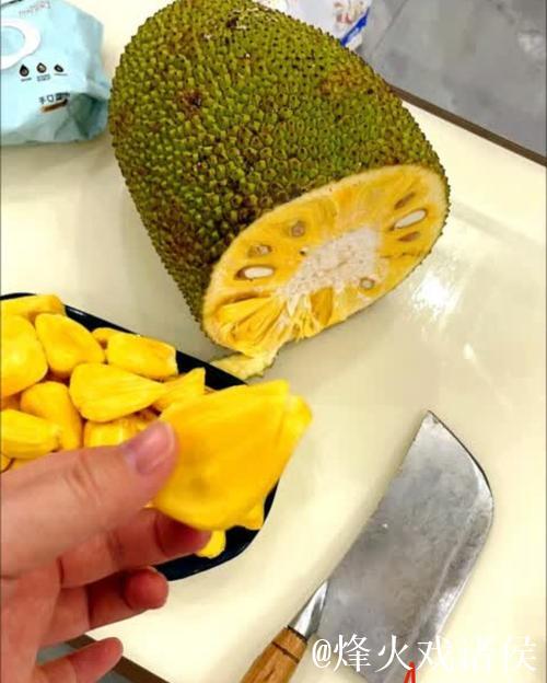 菠萝视频黄背后的真相与影响分析